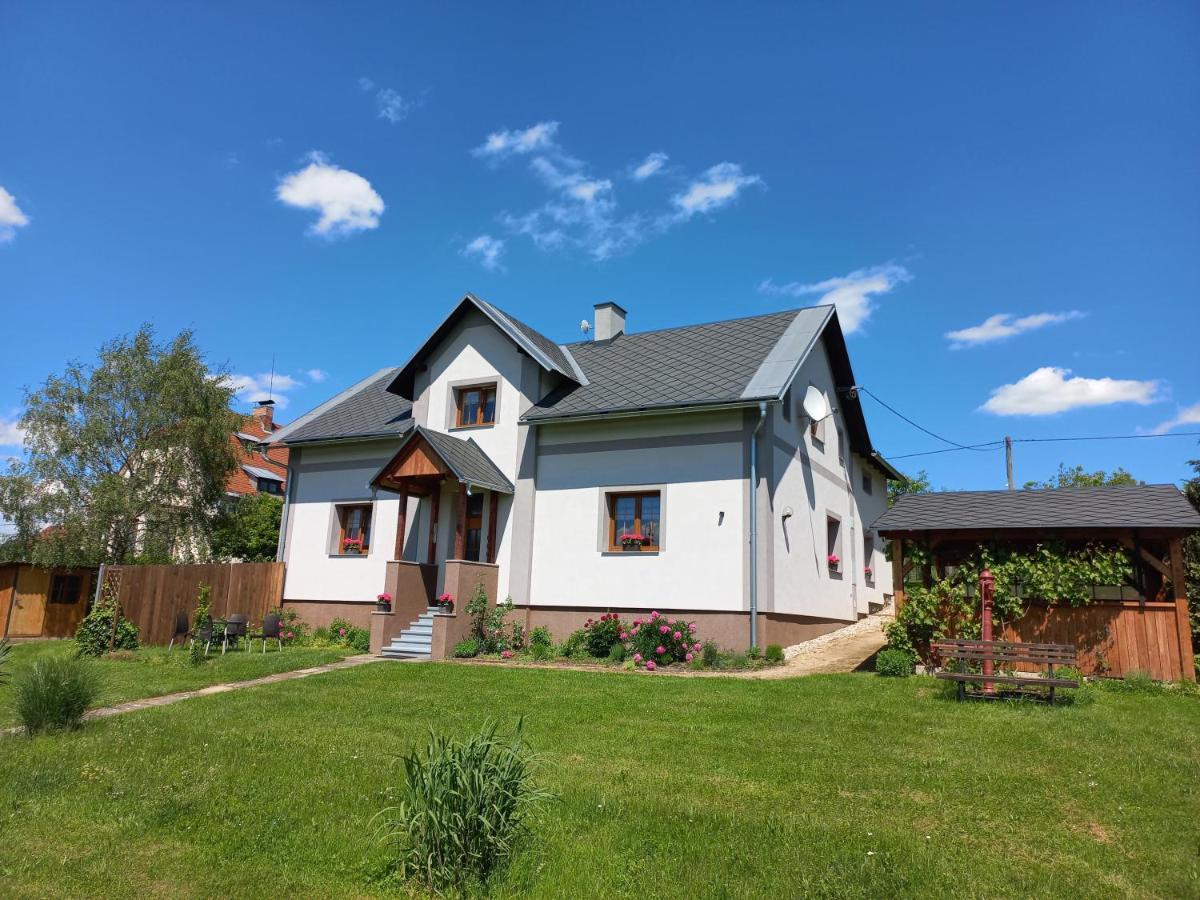 U Kapitana Apartment Radvánovice Екстериор снимка