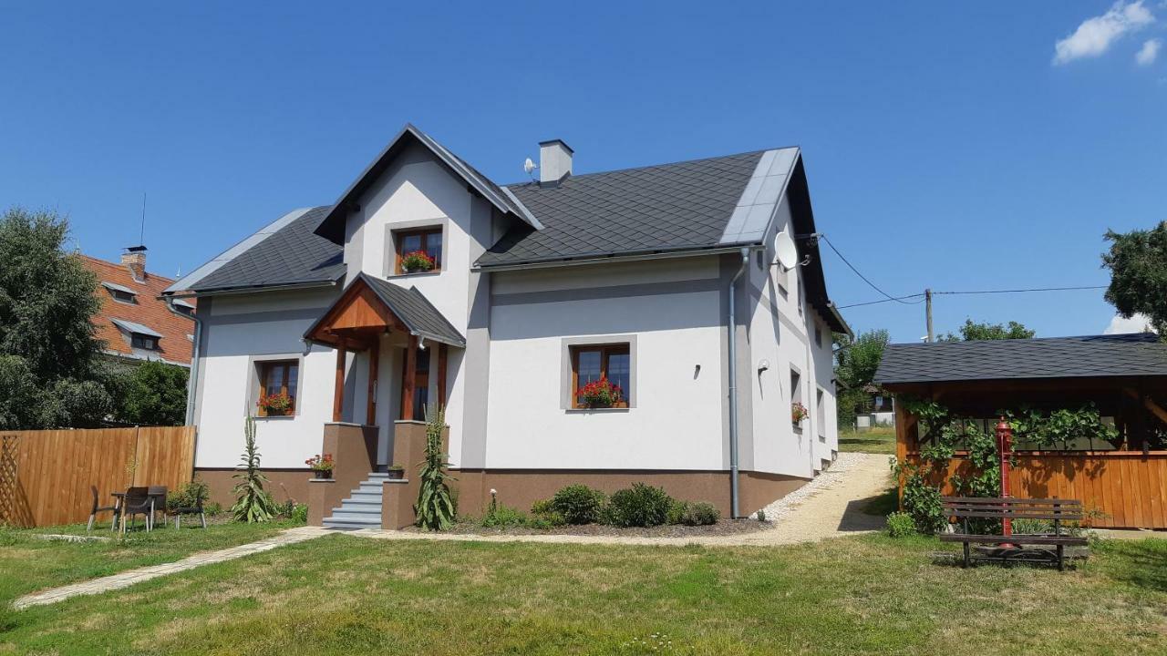 U Kapitana Apartment Radvánovice Екстериор снимка